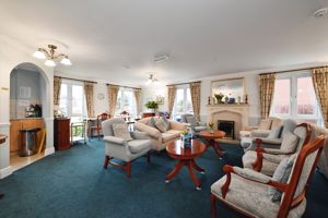 RESIDENTS LOUNGE- click for photo gallery